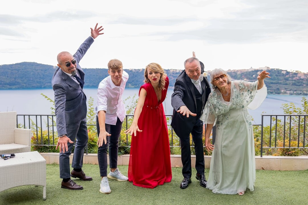 celebrity group photo